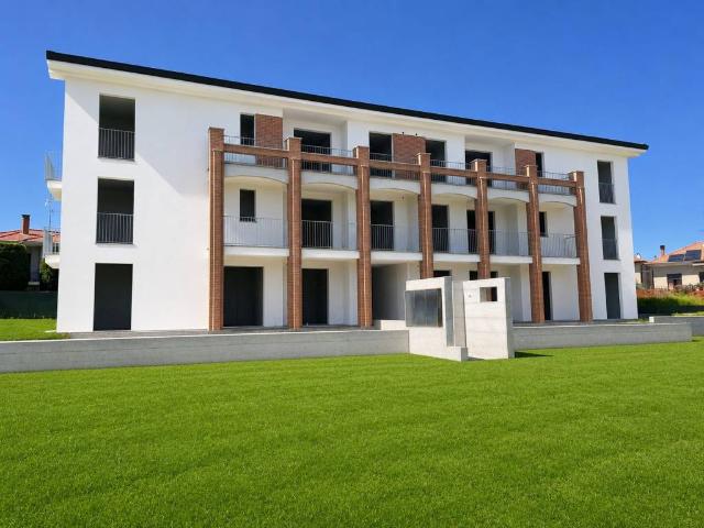 Appartamento in vendita a Varallo Pombia, Novara