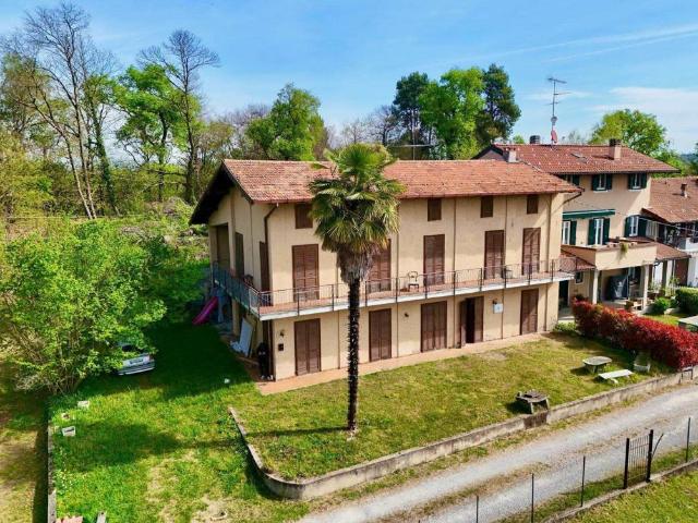 Rustico in vendita a Revislate, Novara