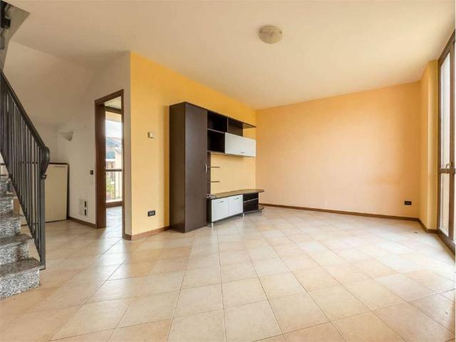 Appartamento in vendita a Boffalora, Varano Borghi