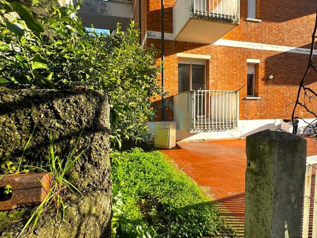Appartamento in vendita a Castagnabuona, Varazze