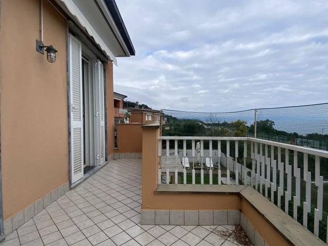 Appartamento in vendita a Parasio, Varazze