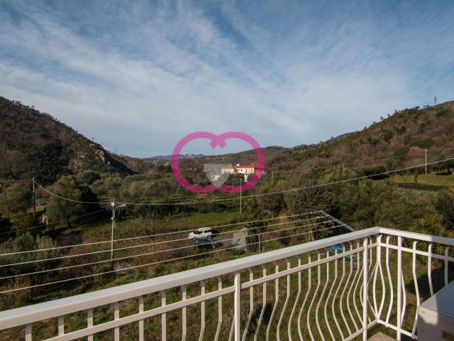 Appartamento in vendita a Casanova, Varazze