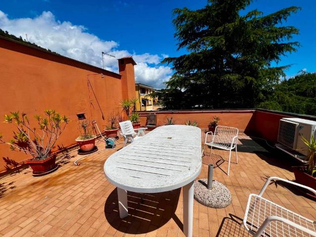 Appartamento in vendita a Invrea, Varazze
