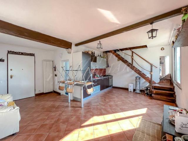Appartamento in vendita a Casanova, Varazze