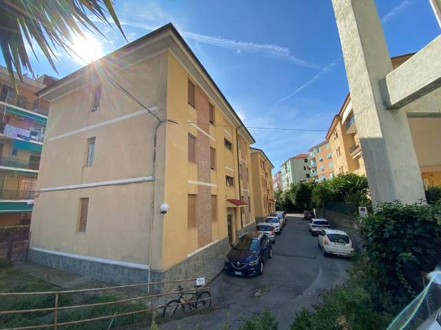 Appartamento in vendita a Parasio, Varazze