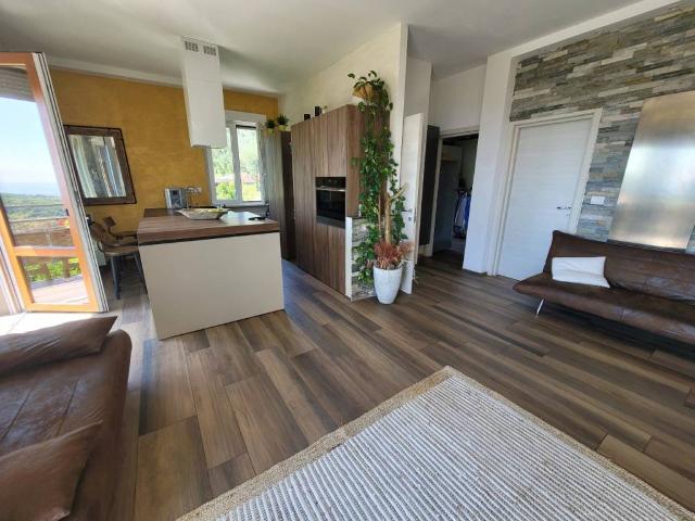 Appartamento in vendita a Castagnabuona, Varazze