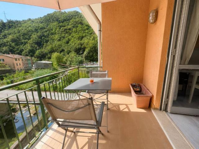 Appartamento in vendita a Parasio, Varazze