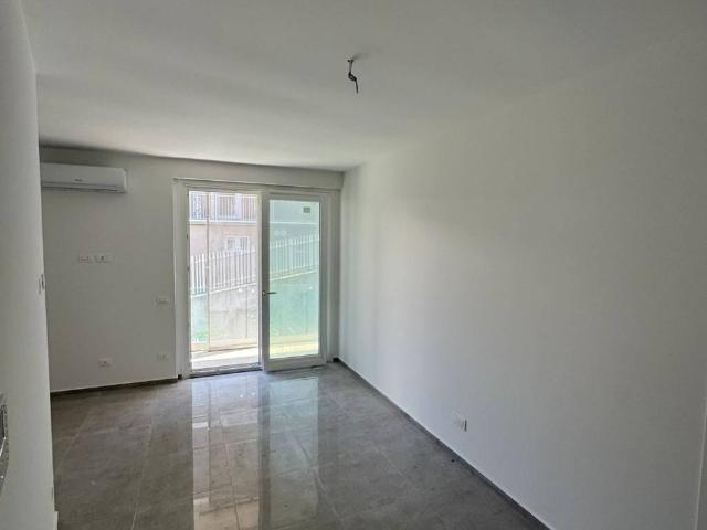 Appartamento in vendita a Castagnabuona, Varazze