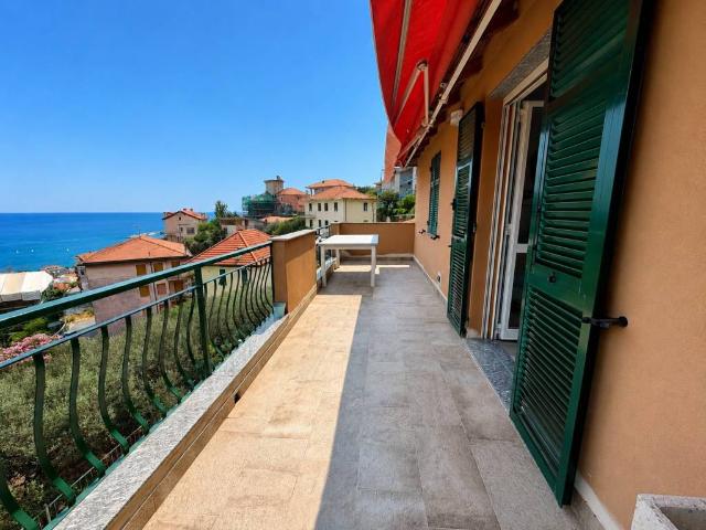 Appartamento in vendita a Cantalupo, Varazze