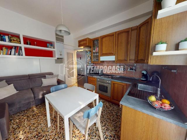 Appartamento in vendita a Valera, Varedo