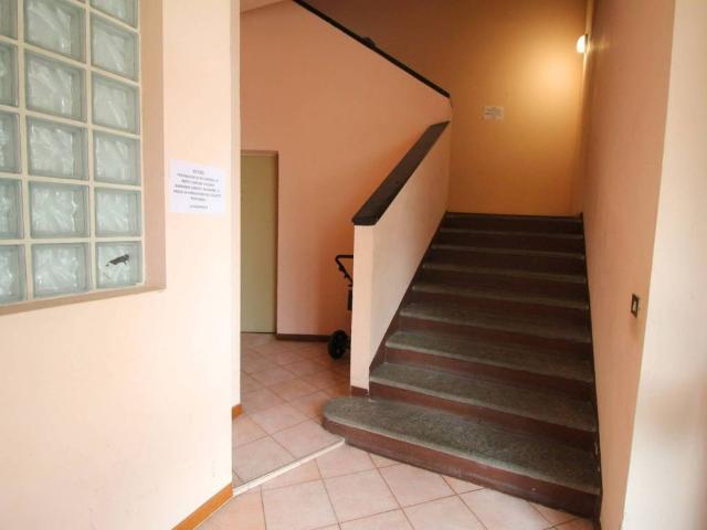 Appartamento in vendita a Varedo, Lombardia