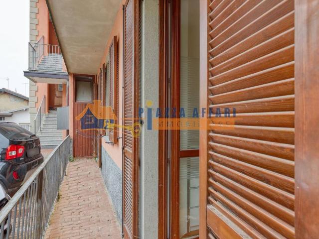 Appartamento in vendita a Lissago, Varese