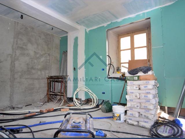 Appartamento in vendita a Nifontano, Varese