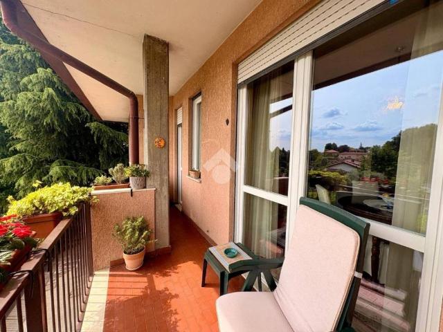 Appartamento in vendita a Varese, Lombardia