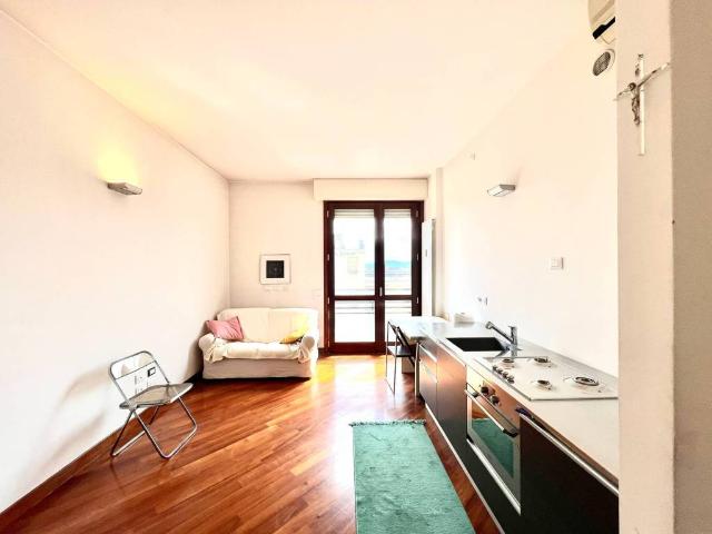 Appartamento in vendita a Biumo Superiore, Varese