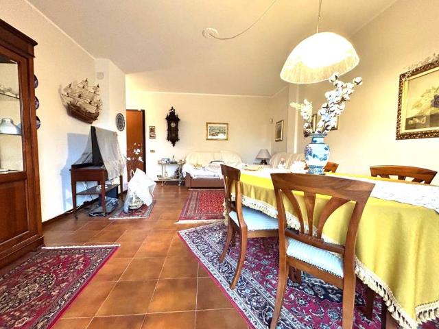 Appartamento in vendita a Santa Maria Maddalena, Varese