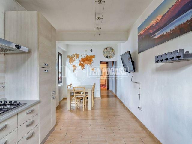 Appartamento in vendita a Novellina, Varese