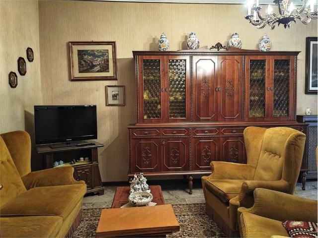 Appartamento in vendita a Velate, Varese