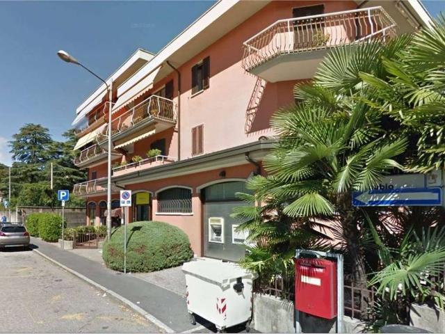 Appartamento in vendita a Biumo Superiore, Varese