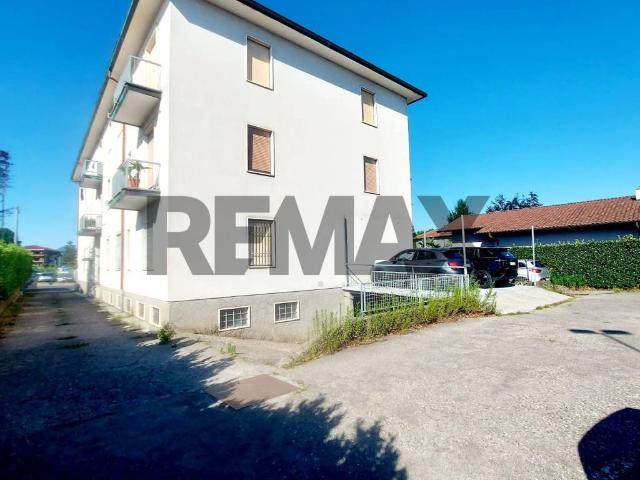 Appartamento in vendita a Bustecche, Varese