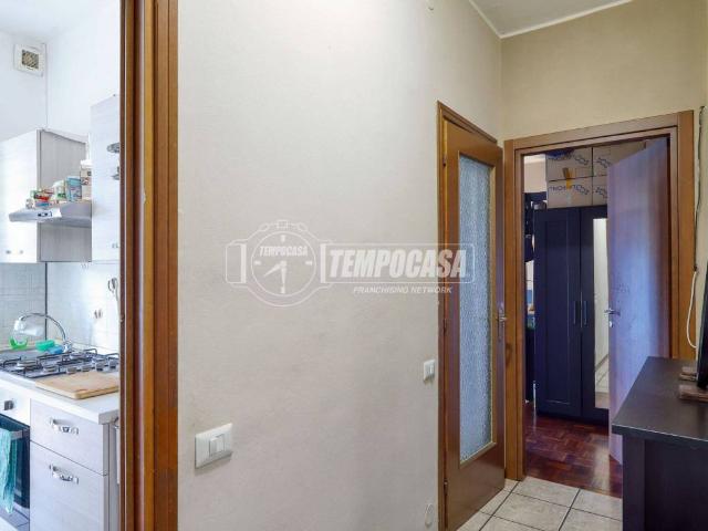 Appartamento in vendita a Valle Olona, Varese