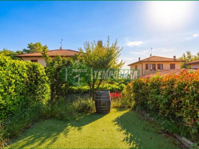 Appartamento in vendita a Lissago, Varese
