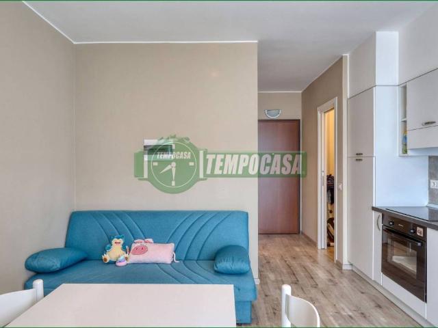 Appartamento in vendita a Valle Olona, Varese