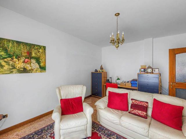 Appartamento in vendita a Brunella, Varese