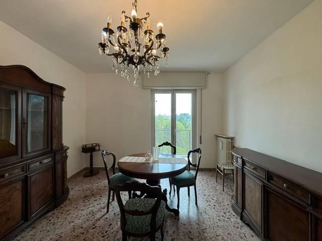Appartamento in vendita a Biumo Superiore, Varese