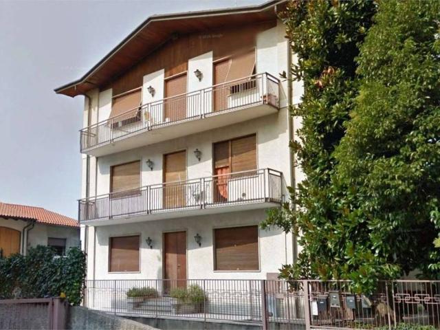 Appartamento in vendita a Velate, Varese