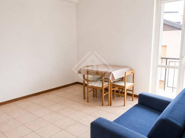 Appartamento in vendita a Valle Olona, Varese