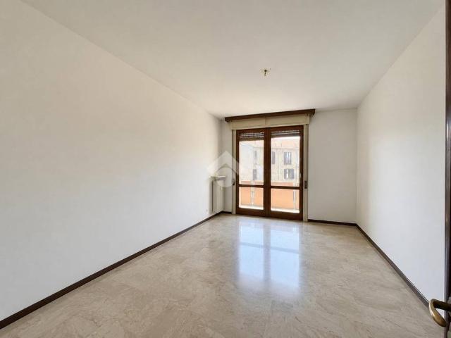 Appartamento in vendita a Biumo Superiore, Varese