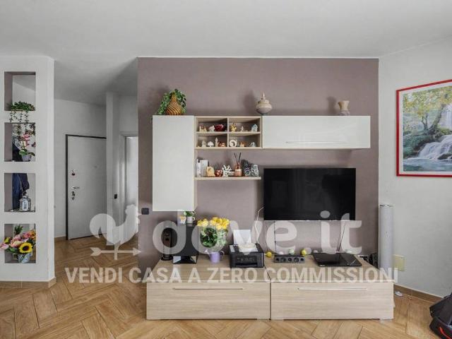 Appartamento in vendita a Biumo Superiore, Varese