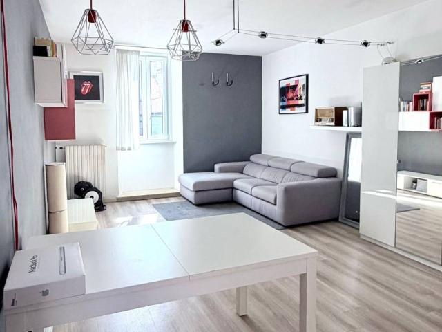 Appartamento in vendita a Biumo Superiore, Varese