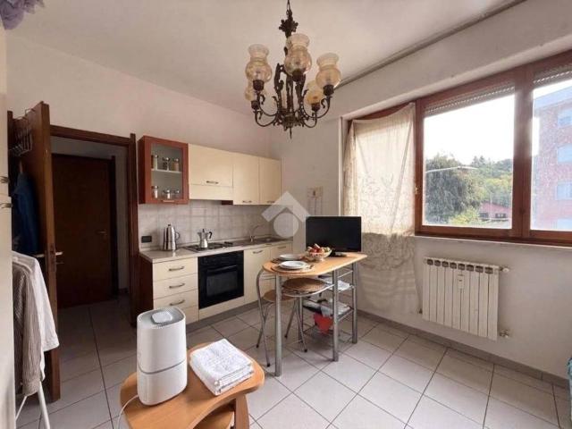 Appartamento in vendita a Velate, Varese
