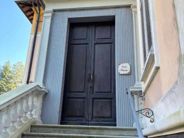 Appartamento in vendita a Velate, Varese