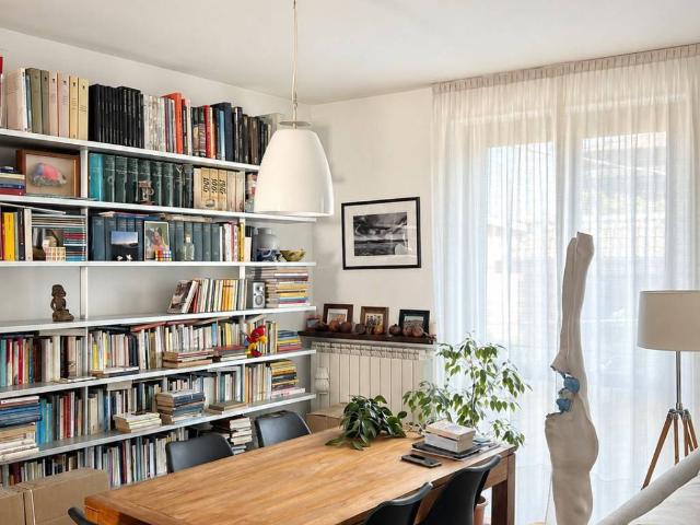 Appartamento in vendita a Bustecche, Varese