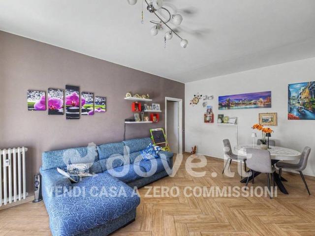 Appartamento in vendita a Biumo Superiore, Varese