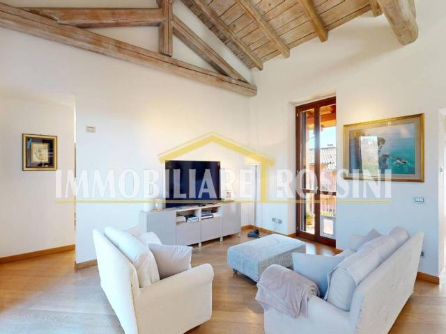 Appartamento in vendita a Cantalupa, Varese