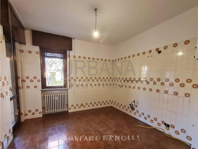 Appartamento in vendita a Velate, Varese