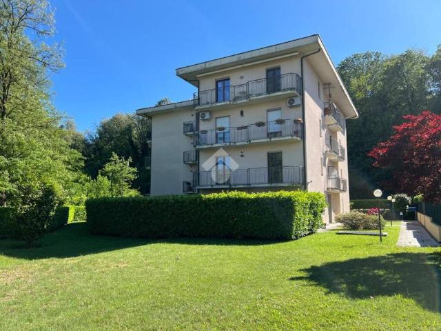 Appartamento in vendita a Valle Olona, Varese
