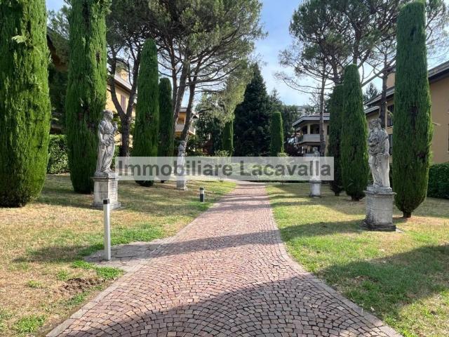 Appartamento in vendita a Schirannetta, Varese