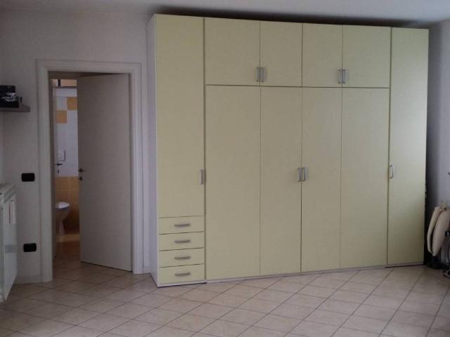 Appartamento in vendita a Valle Olona, Varese
