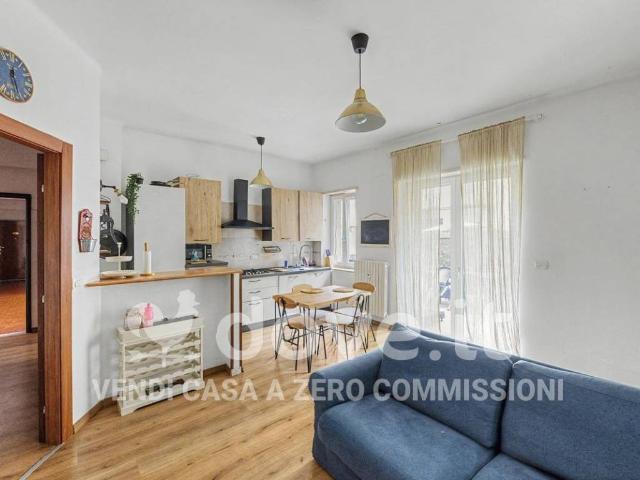 Appartamento in vendita a Biumo Superiore, Varese
