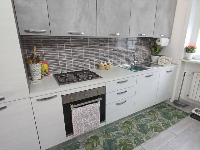 Appartamento in vendita a Ronchi di San Fermo, Varese