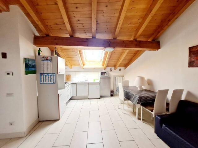 Appartamento in vendita a Varese, Lombardia