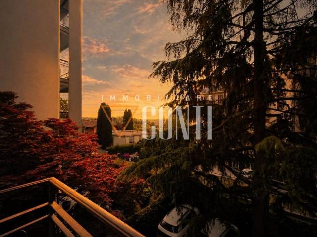 Appartamento in vendita a Bosto, Varese