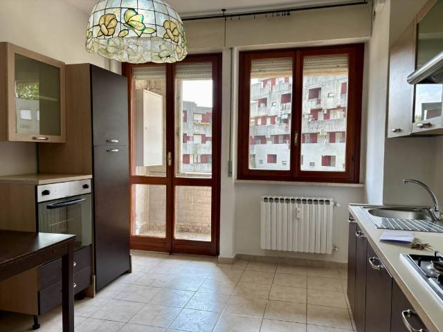 Appartamento in vendita a Velate, Varese