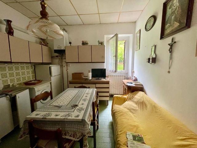 Appartamento in vendita a Schirannetta, Varese