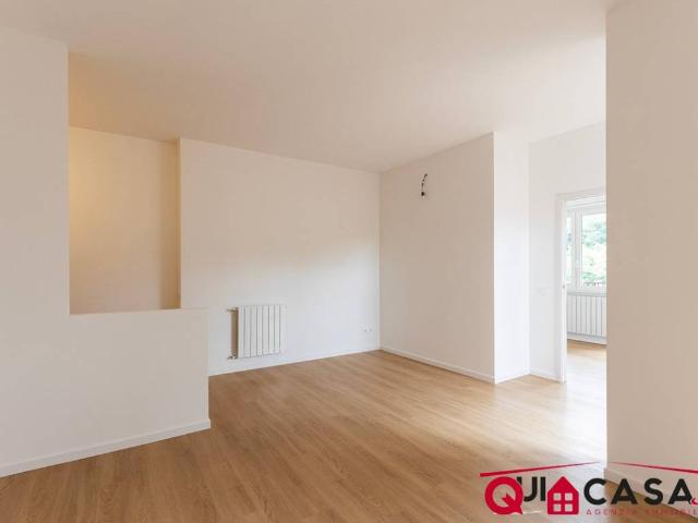 Appartamento in vendita a Velate, Varese